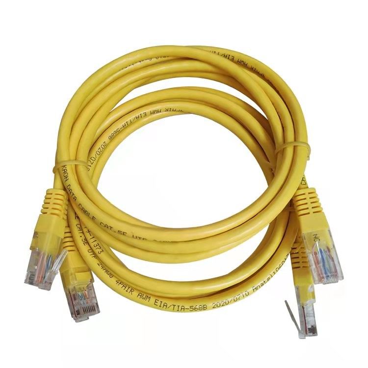 UTP Cat5 Kablosu Sarı Yama Kablosu Ethernet Kablosu Bilgisayar ve Yönlendirici için Cat5e