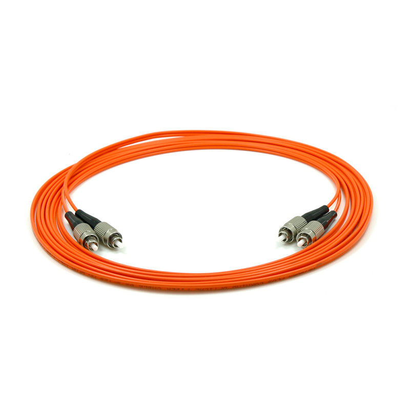 UPC / PC / APC SC LC ST FC Tek Modlu Çok Modlu Tek Yönlü Dubleks SM MM 3 Metre Fiber Optik Yama Kablosu